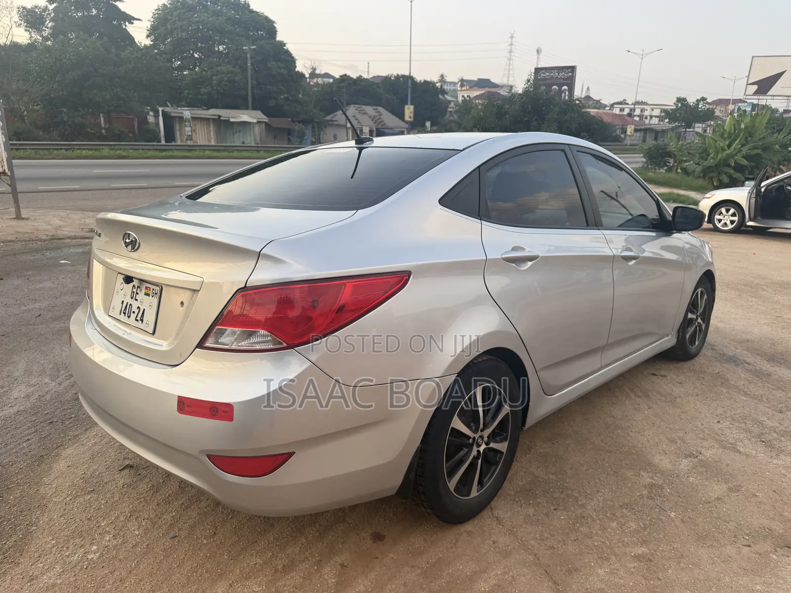 Hyundai Accent SE Sedan 2016 Silver
