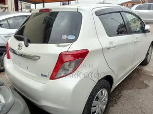 Toyota Vitz 2013 White