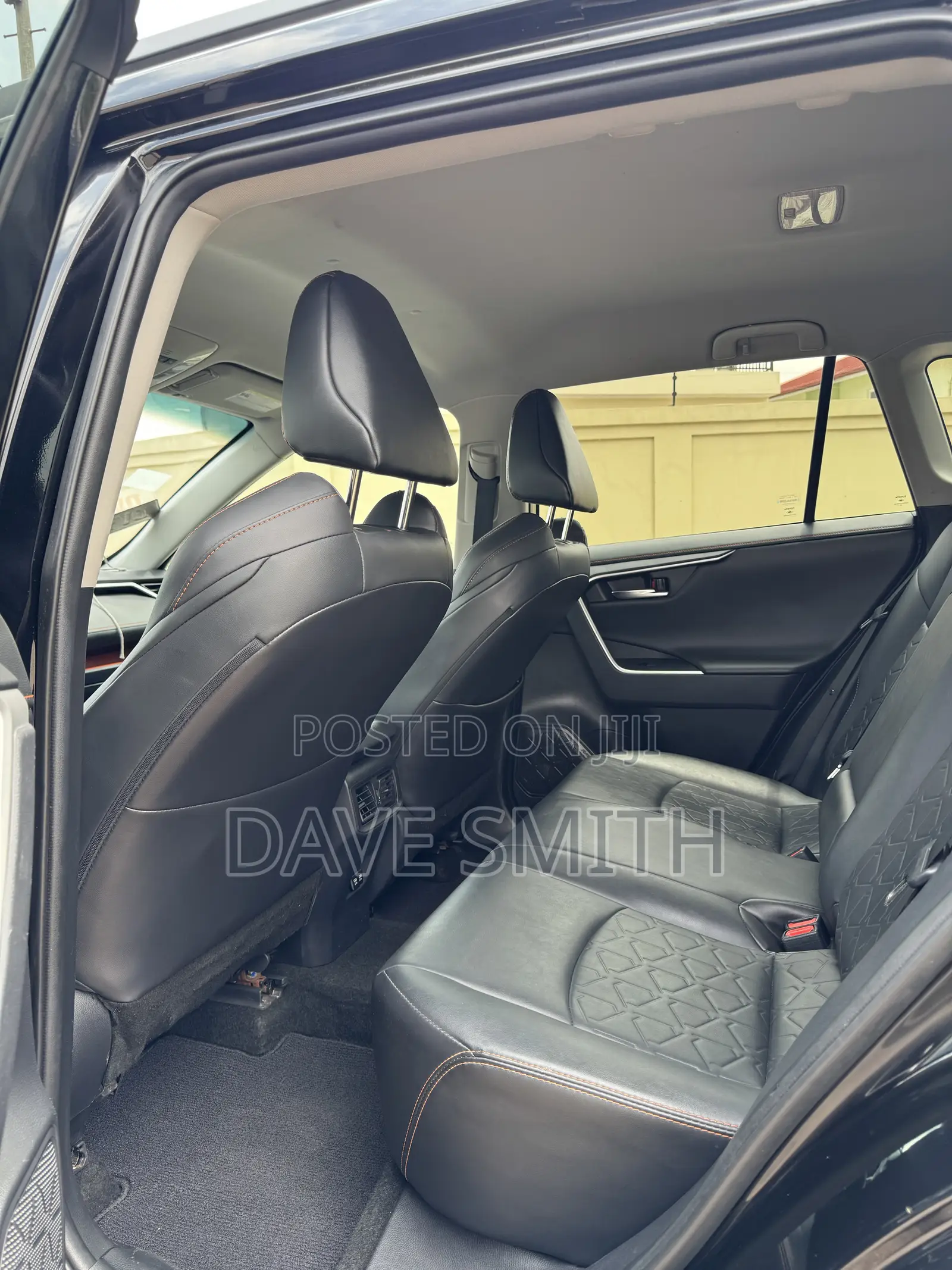 Toyota RAV4 Adventure 2021 Black