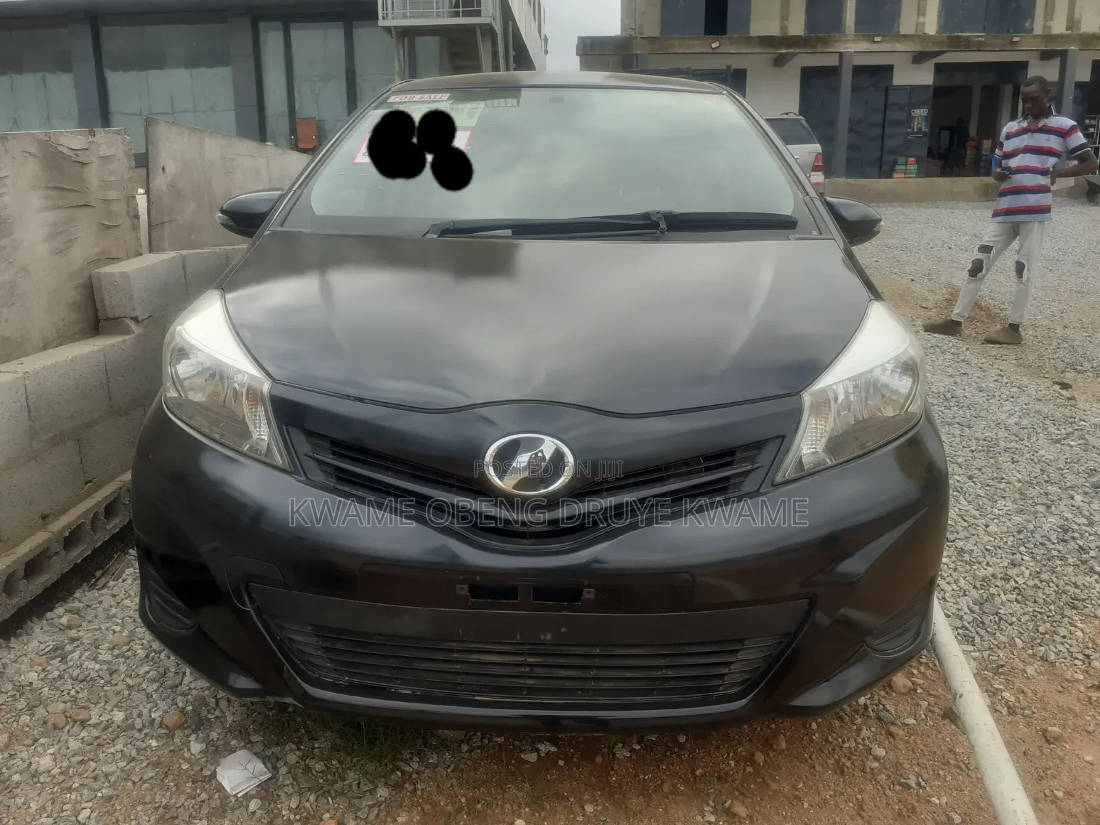 Toyota Vitz 2013 Black