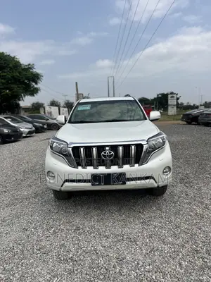 Toyota Land Cruiser Prado 4.0 Petrol GX-L 2017 White