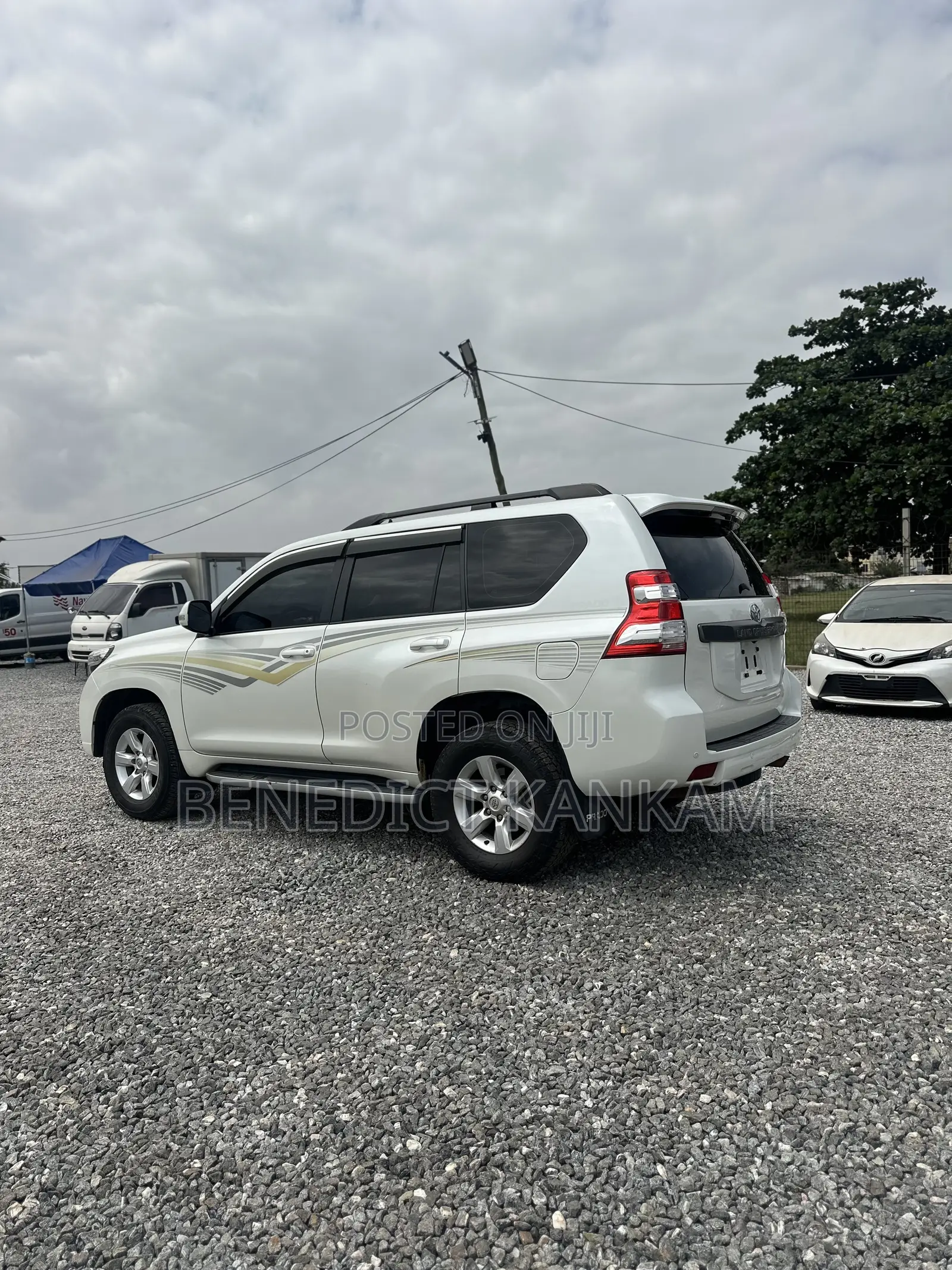 Toyota Land Cruiser Prado 4.0 Petrol GX-L 2017 White
