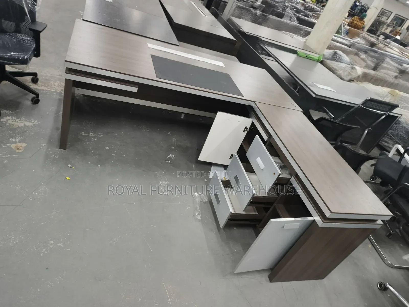 The Stratos Executive L Desk