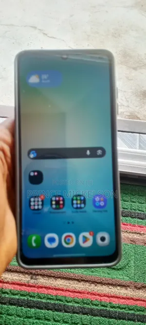 Samsung Galaxy A06 64 GB Gray