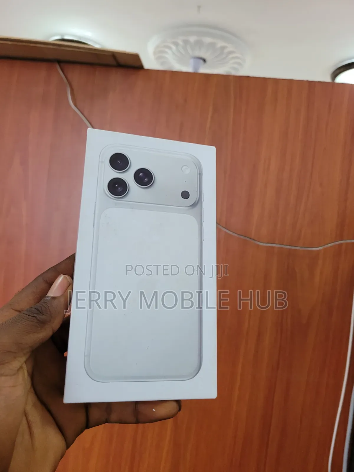 New Apple iPhone XR 128 GB