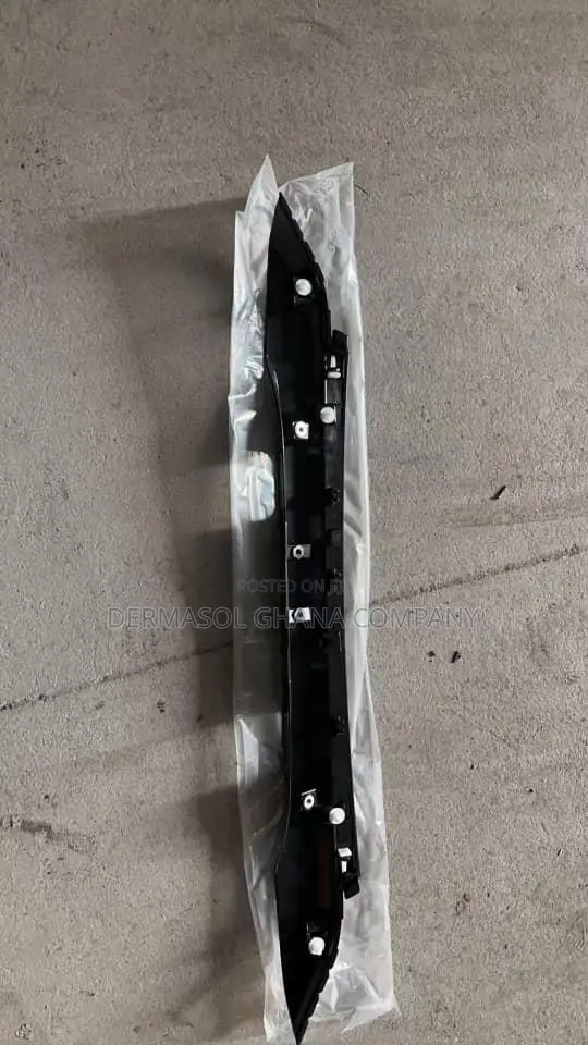 Toyota Corolla 20,21,22,23,24-2025 Black Rear Trunk Lid CHROME GARNISH