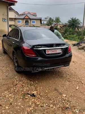 Mercedes-Benz C300 Base AWD 4Matic Sedan (2.0L 4cyl 7A) 2015 Black
