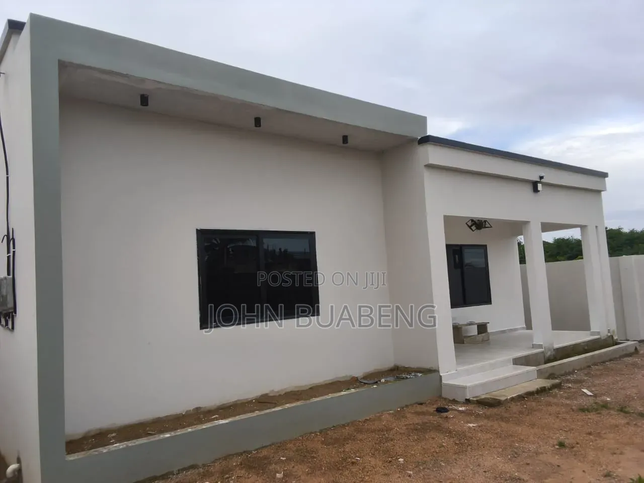 3bdrm House in Adom Estate Kasoa, Budumburam for sale