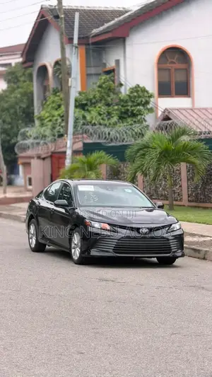 Toyota Camry LE 2022 Black