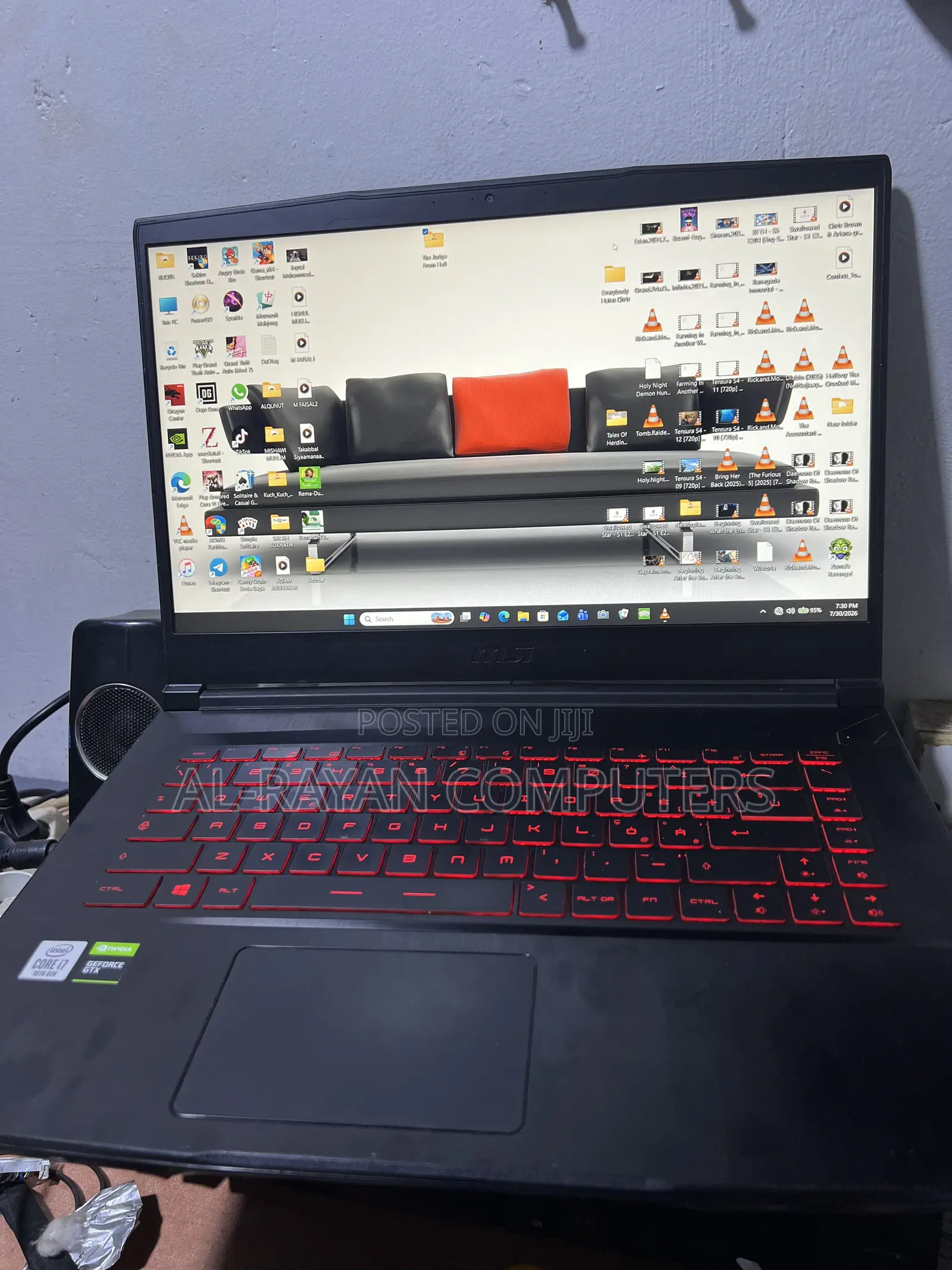 Laptop MSI GF63 8GB Intel Core i7 HDD+SSD 512GB