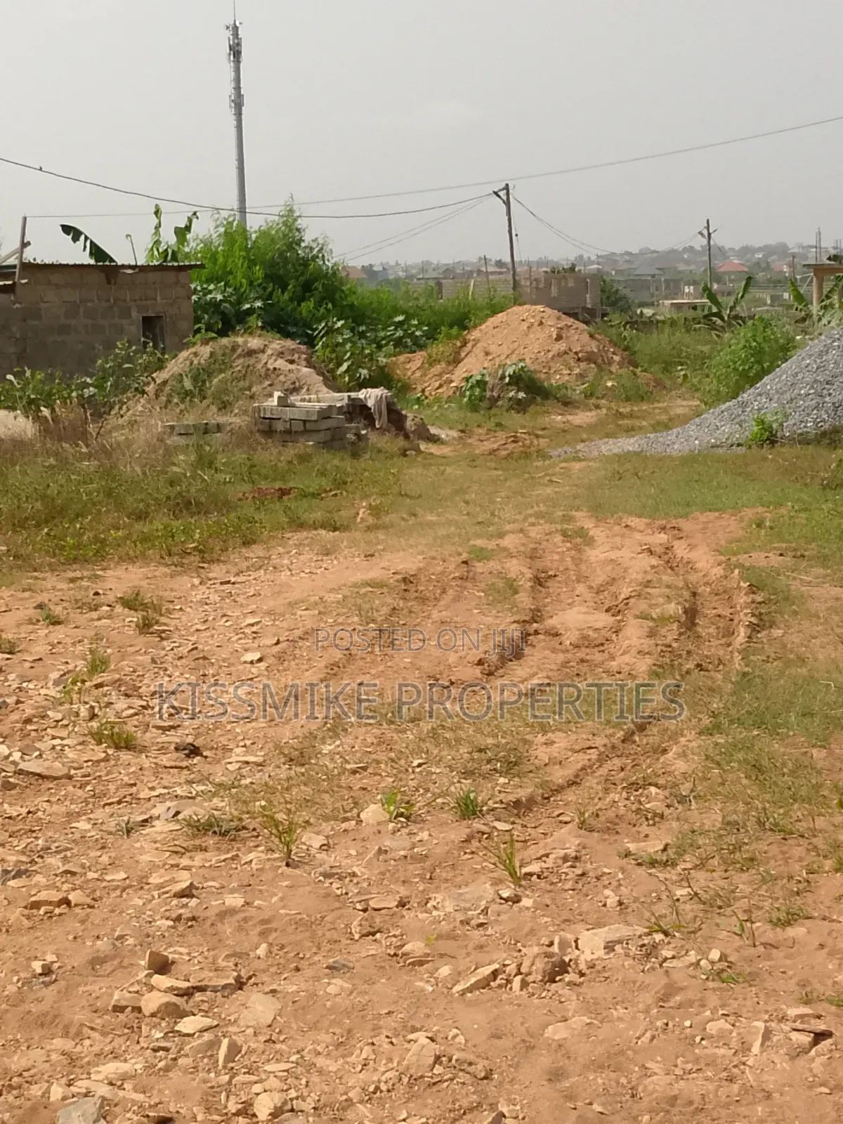 Plots of Land for Sale at Oyibi