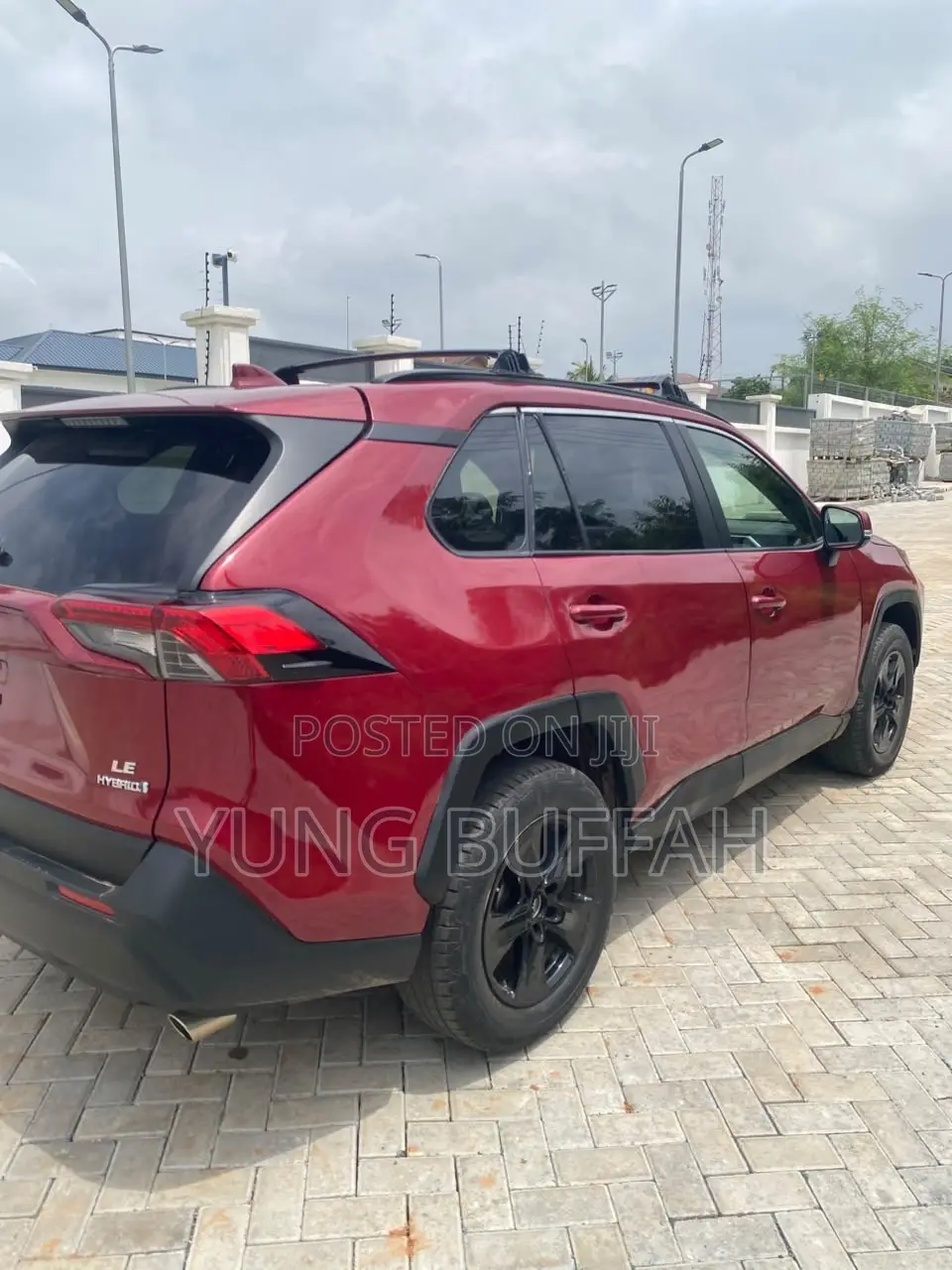 Toyota RAV4 LE AWD 2020 Red