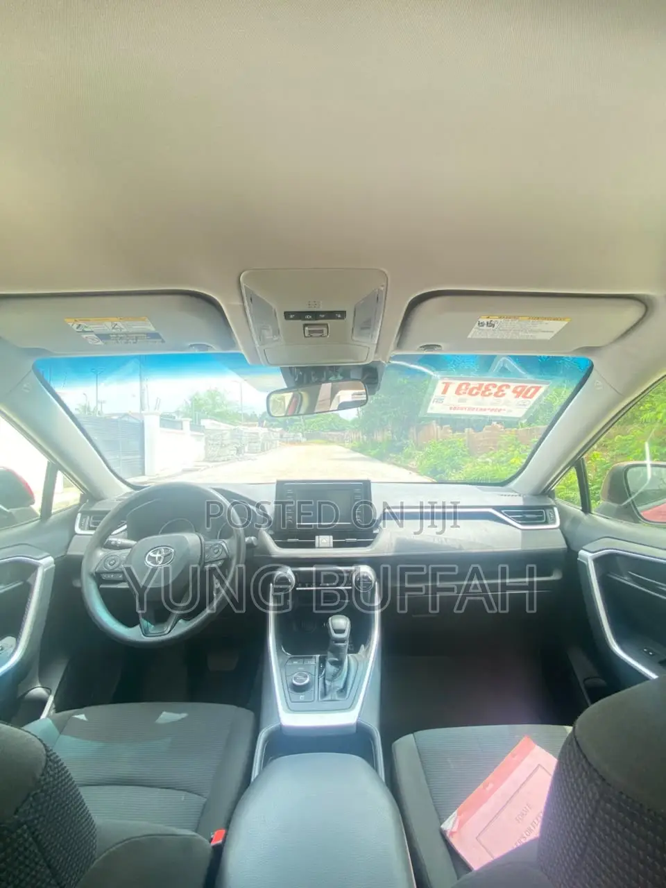 Toyota RAV4 LE AWD 2020 Red