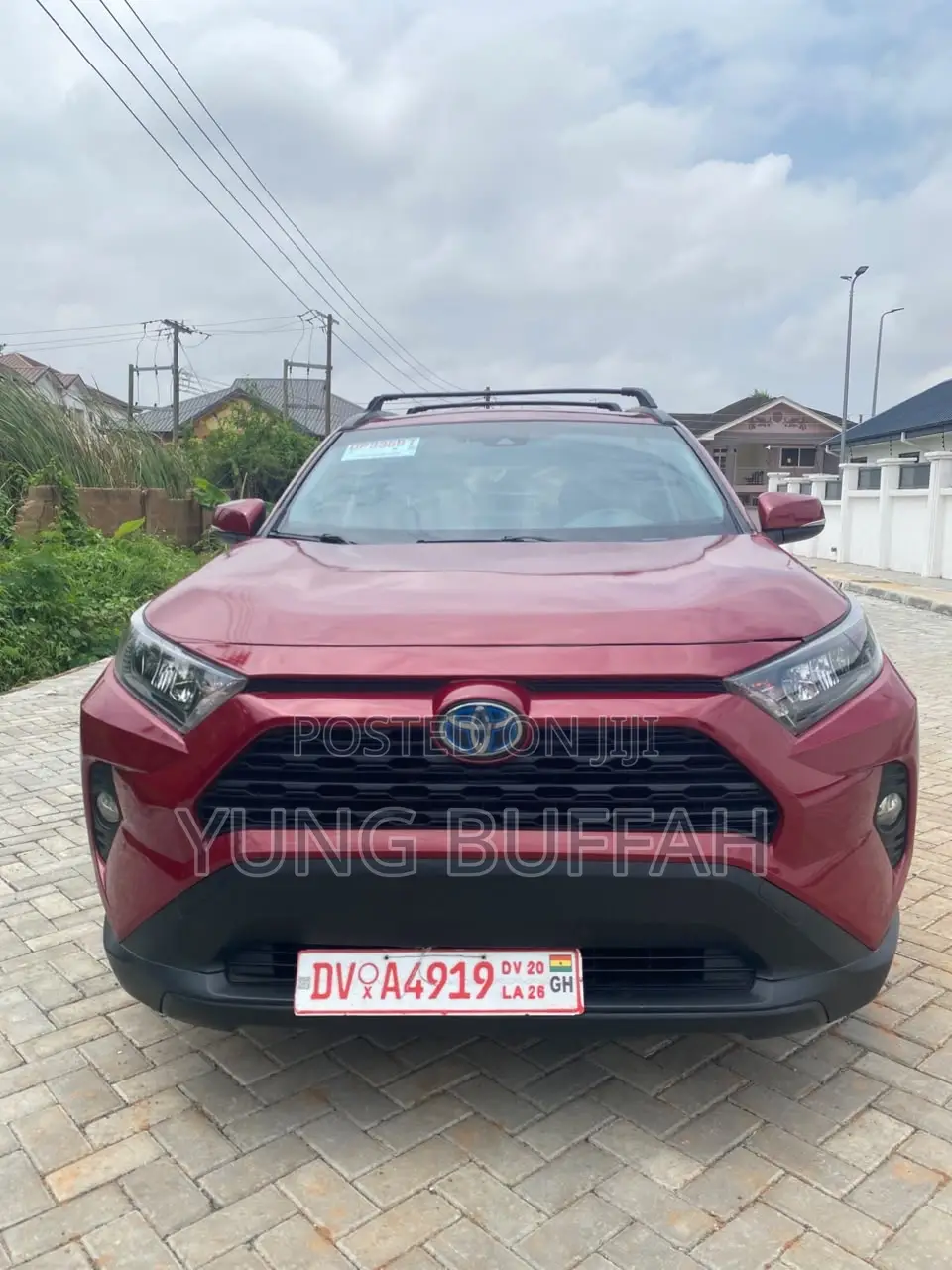 Toyota RAV4 LE AWD 2020 Red