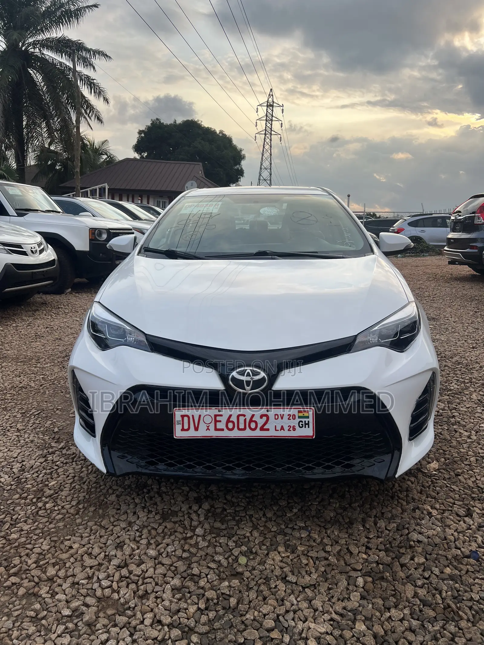 Toyota Corolla S 4dr Sedan (1.8L 4cyl CVT) 2016 White