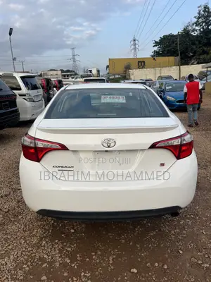 Toyota Corolla S 4dr Sedan (1.8L 4cyl CVT) 2016 White