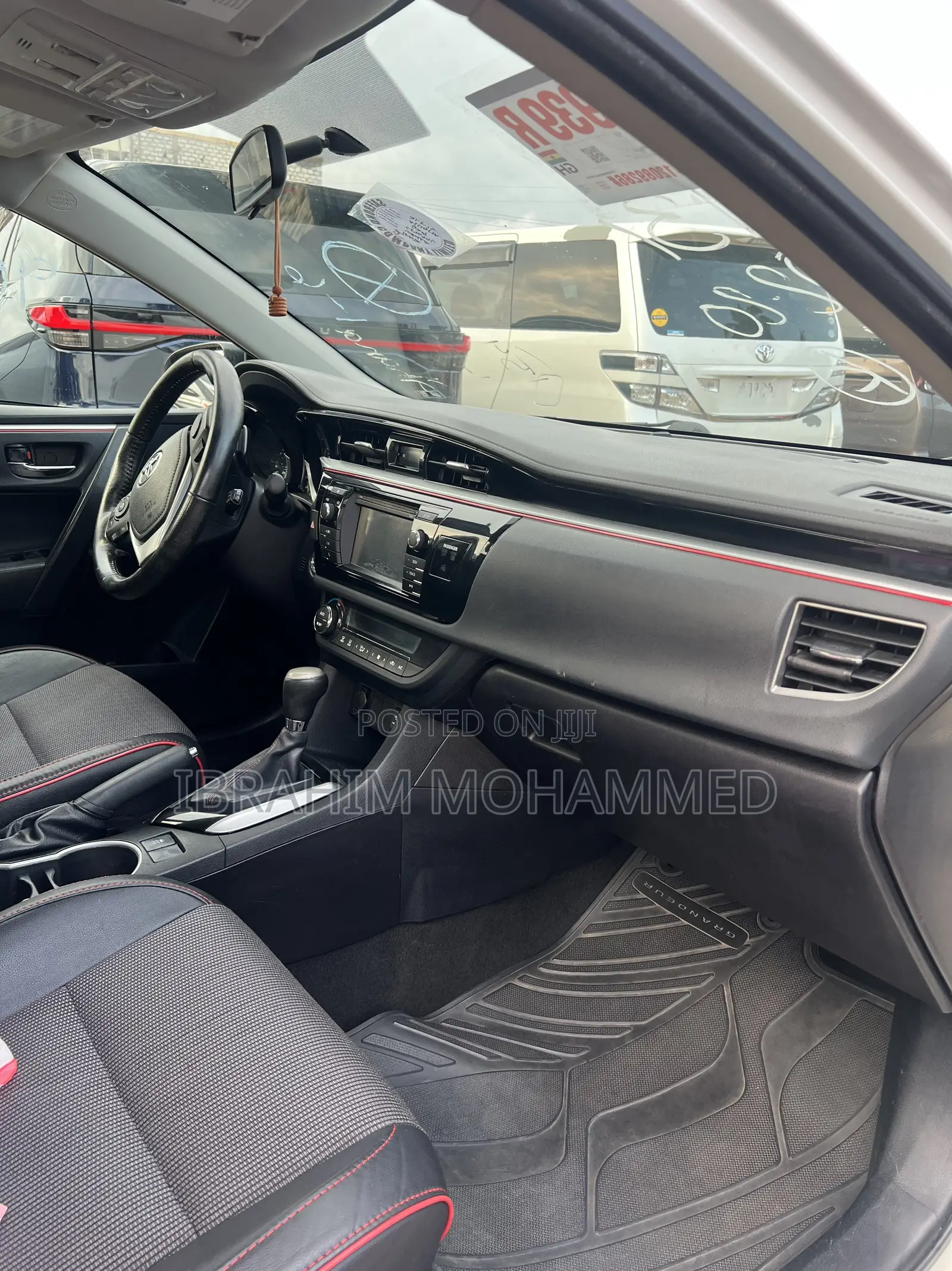 Toyota Corolla S 4dr Sedan (1.8L 4cyl CVT) 2016 White