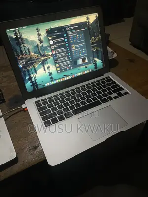 Laptop Apple MacBook Air 8GB Intel Core i5 SSD 256GB