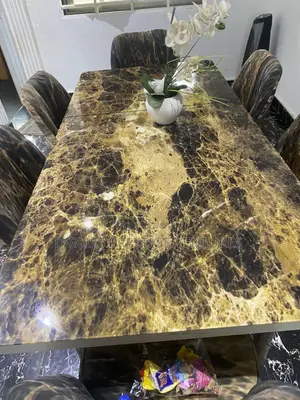 Dinning Table