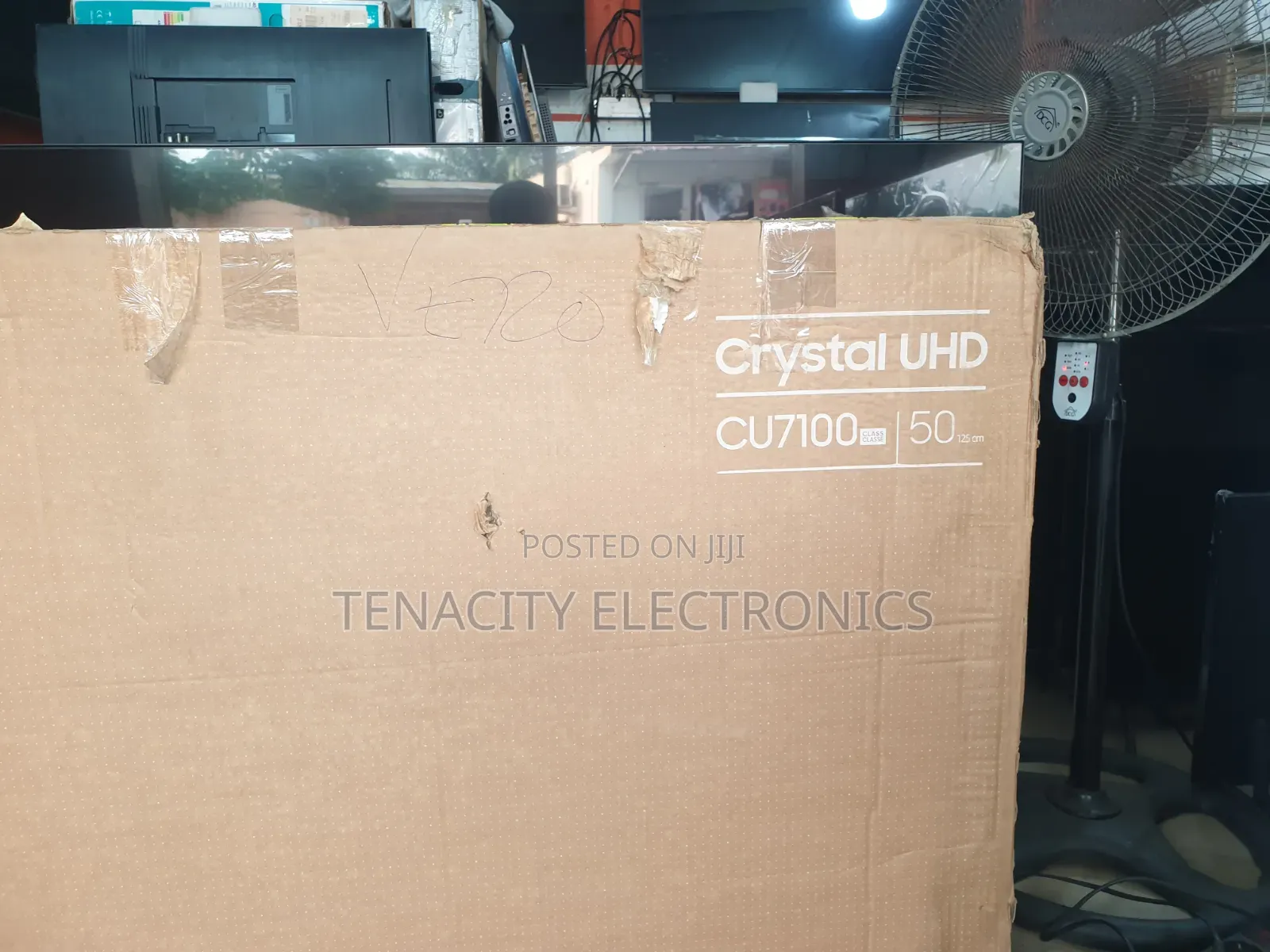 Samsung 50"crystal Uhd HDR Smart Satellite TV