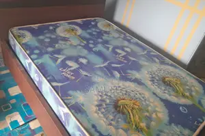 Mattresse Bed