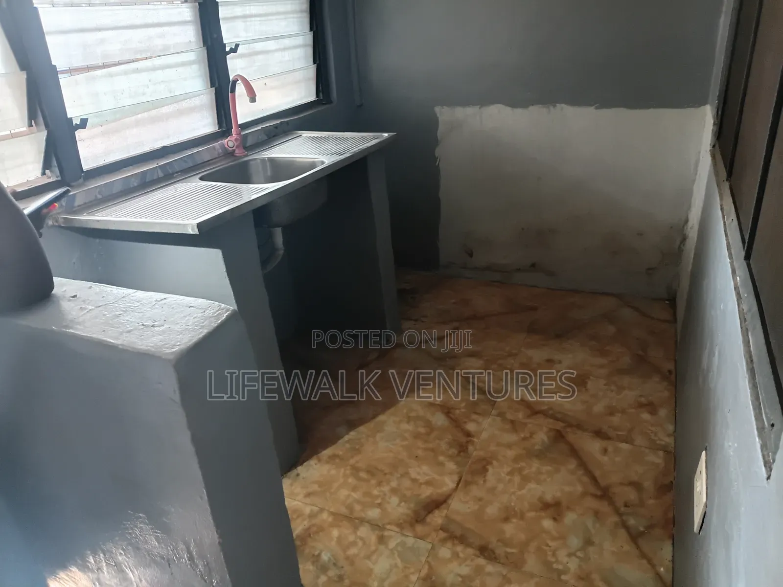 1bdrm Apartment in Madina Social for rent