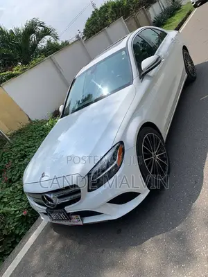 Mercedes-Benz C300 2019 White