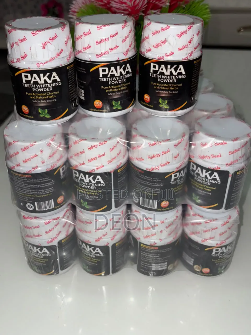 Paka TEETH Whitening