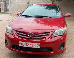 Toyota Corolla 2016 Red