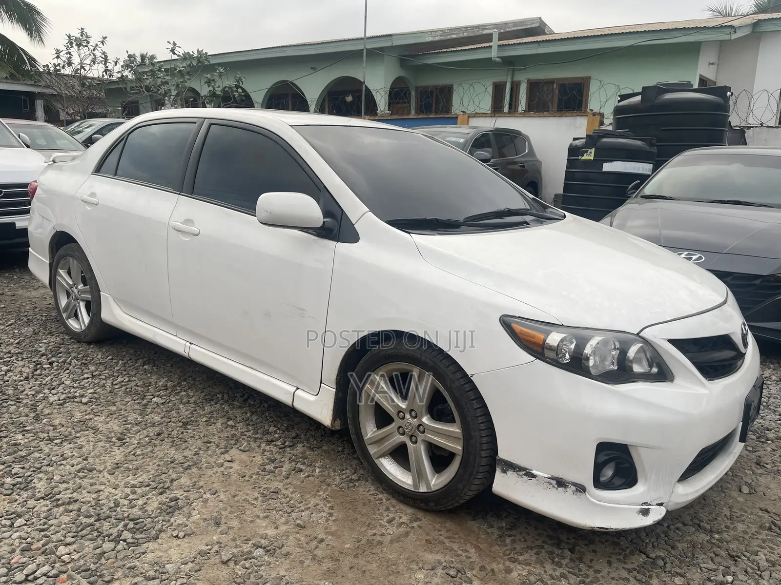 Toyota Corolla S 4dr Sedan (1.8L 4cyl 4A) 2013 White