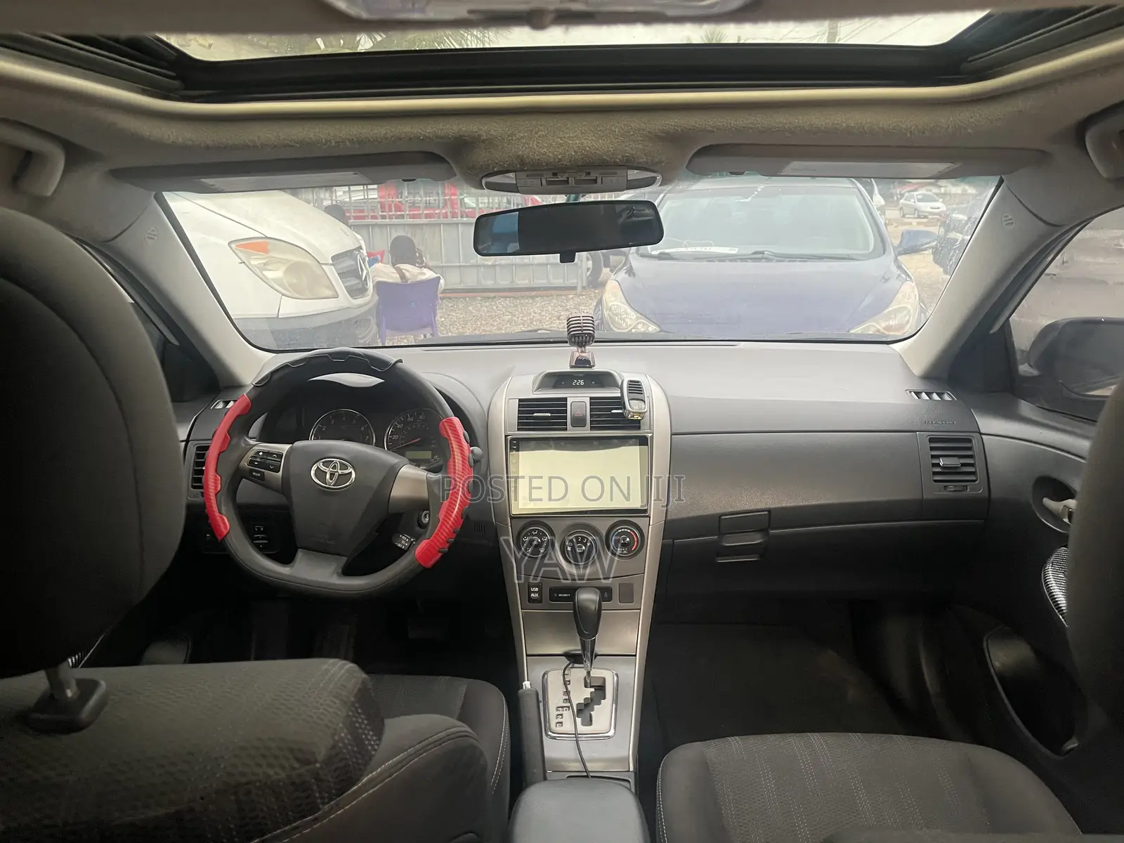 Toyota Corolla S 4dr Sedan (1.8L 4cyl 4A) 2013 White