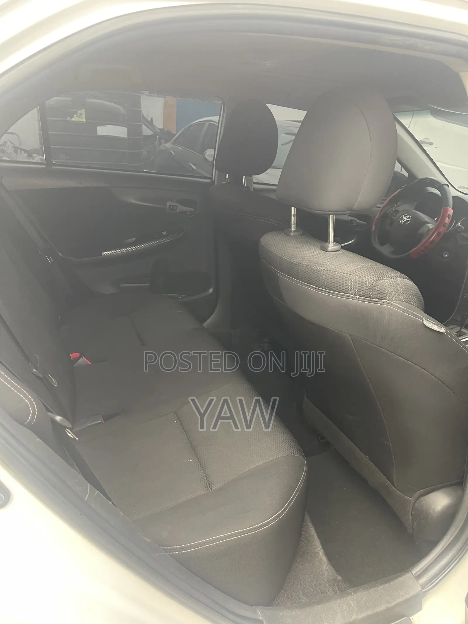 Toyota Corolla S 4dr Sedan (1.8L 4cyl 4A) 2013 White