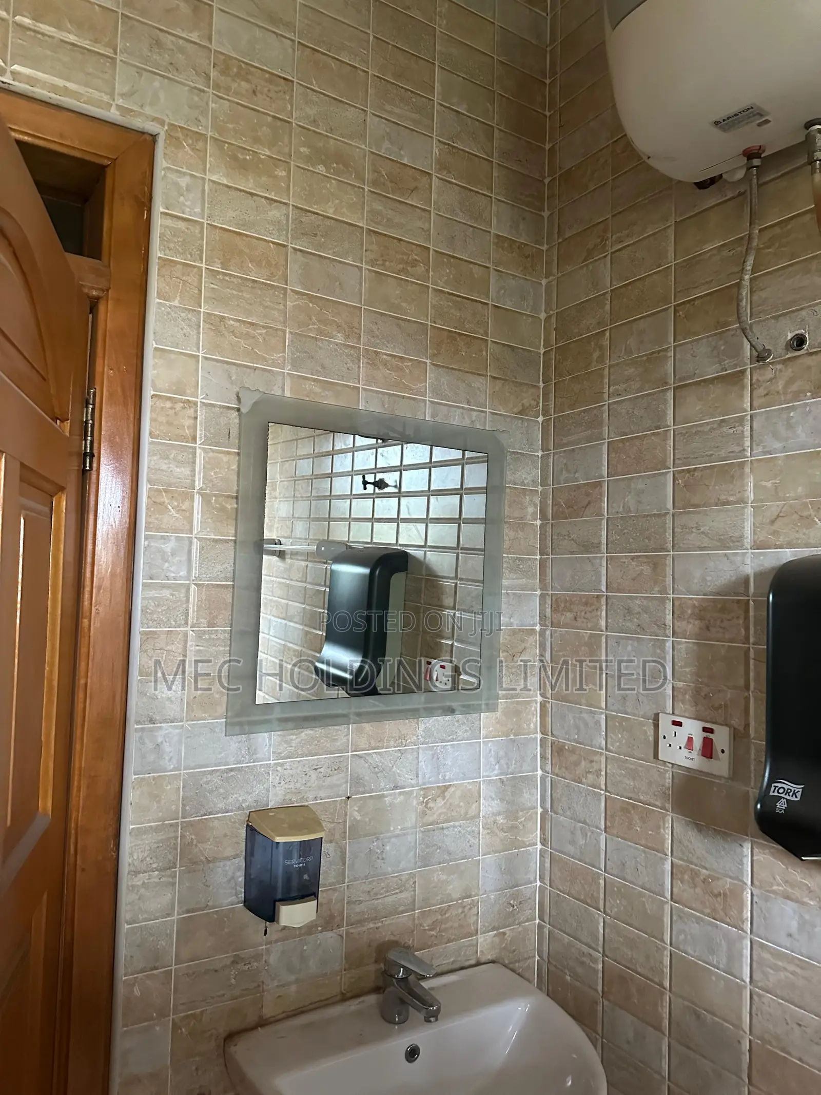 1bdrm Apartment in Sakumono for rent