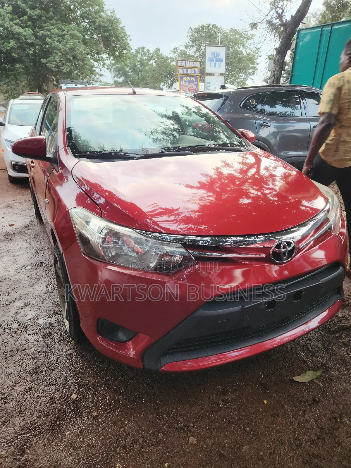 Toyota Yaris 2016 Red