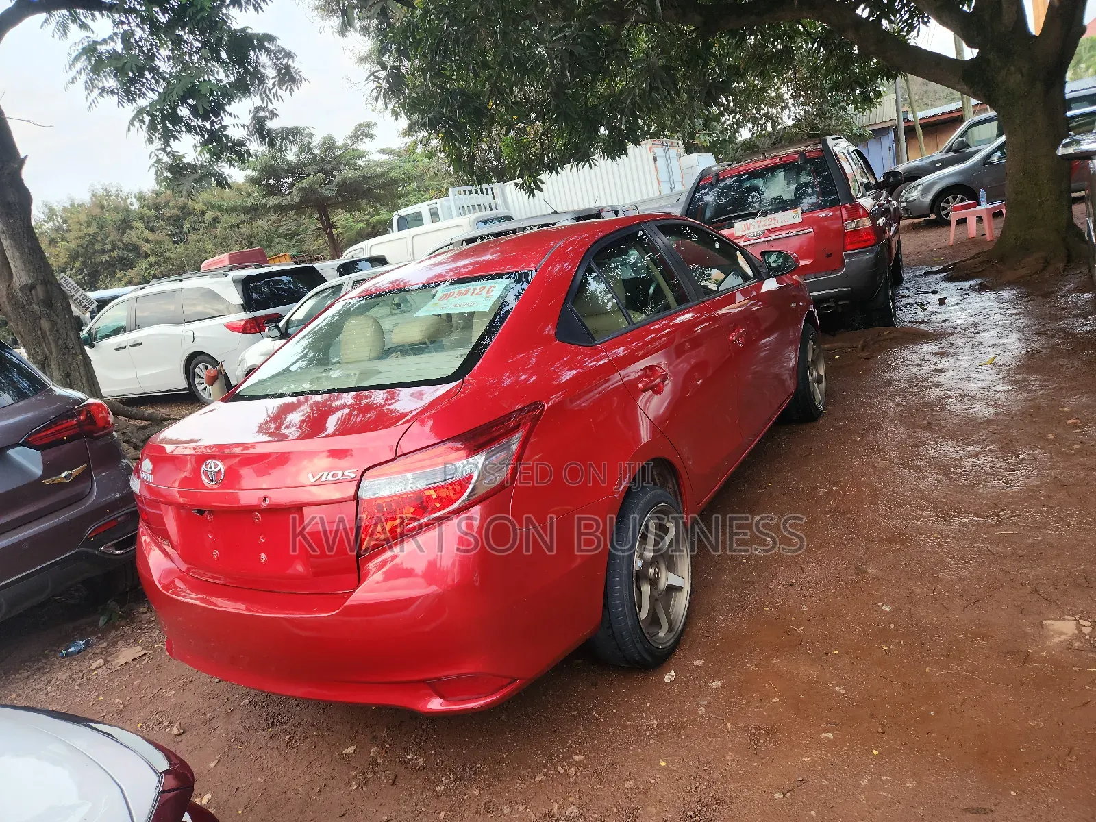 Toyota Yaris 2016 Red