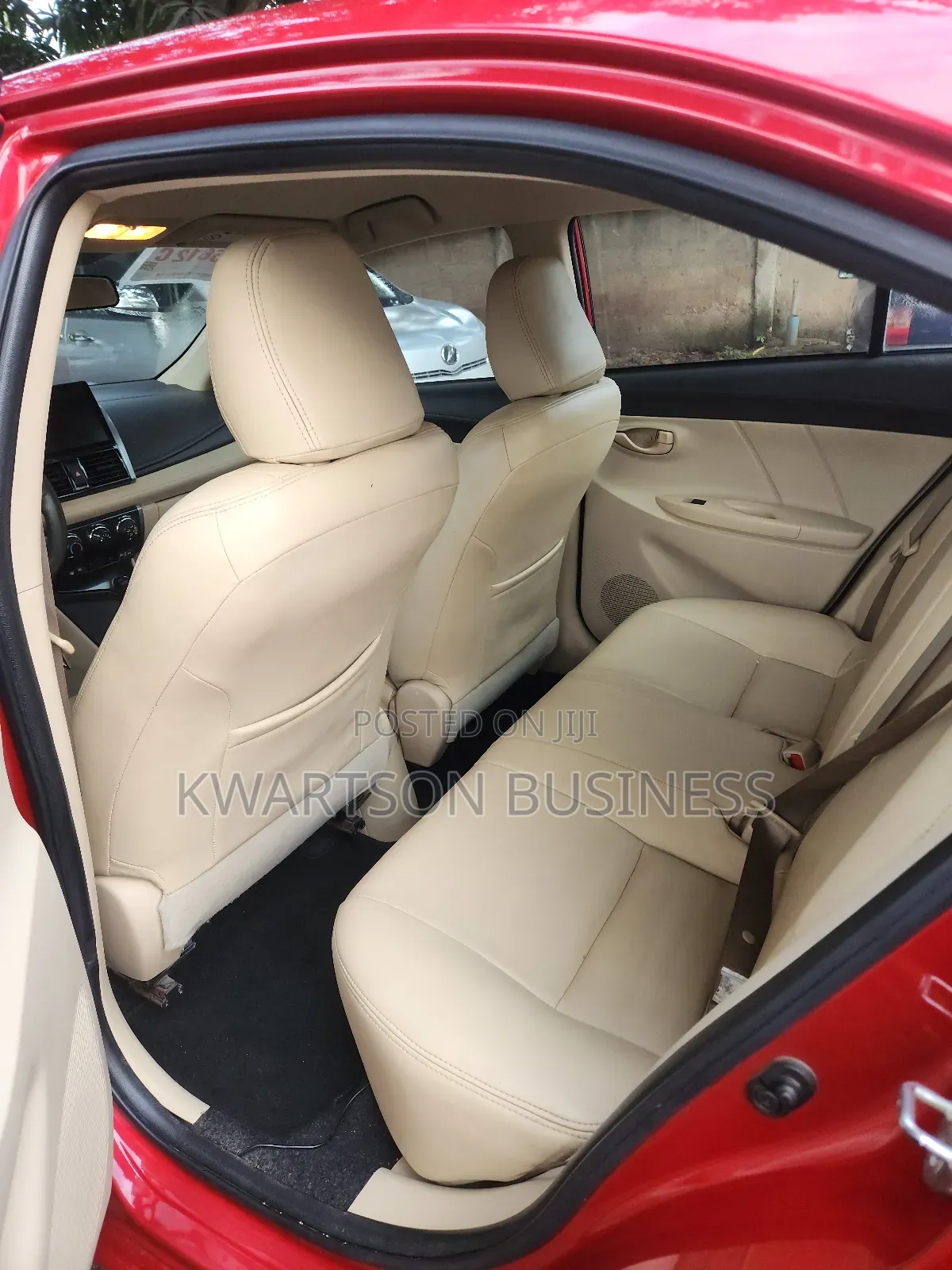 Toyota Yaris 2016 Red