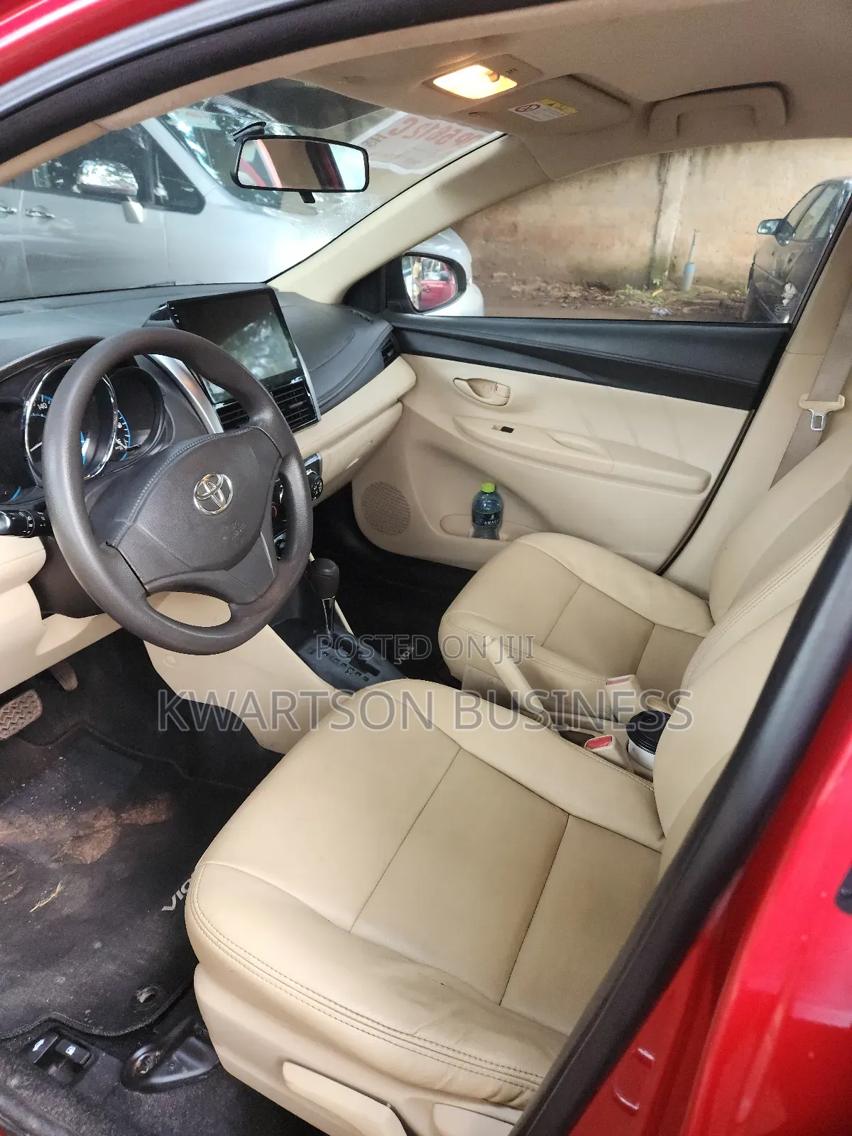 Toyota Yaris 2016 Red