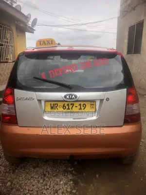 Kia Picanto 2010 Red