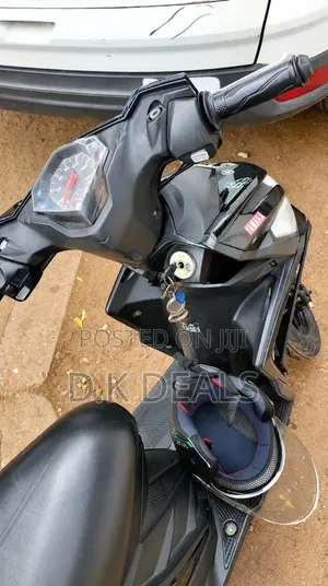 Yamaha NMAX 125 2025 Black