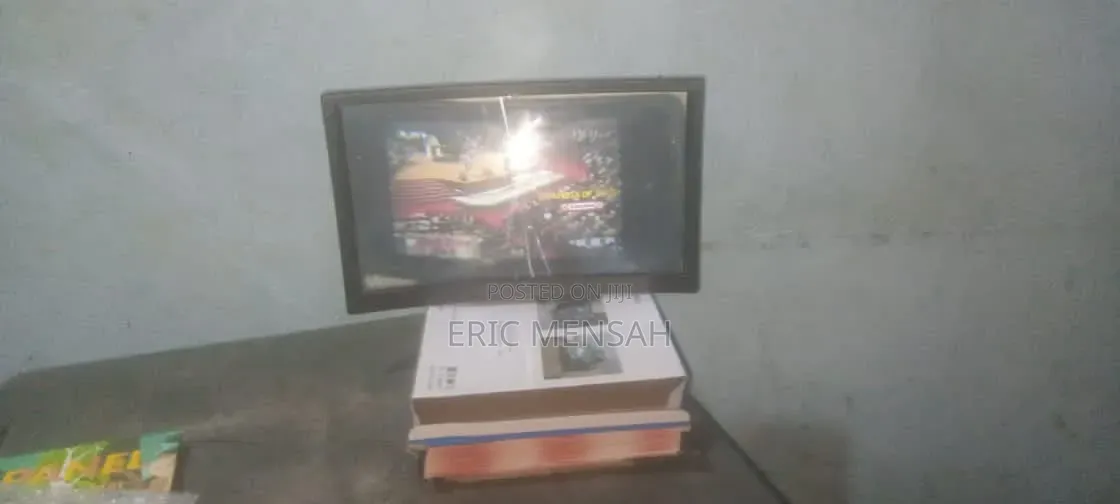 Phone Screen Amplifier Curved 14" HD