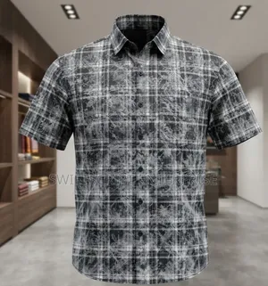 Men Quality Short-Sleeve Button-Down Shirt