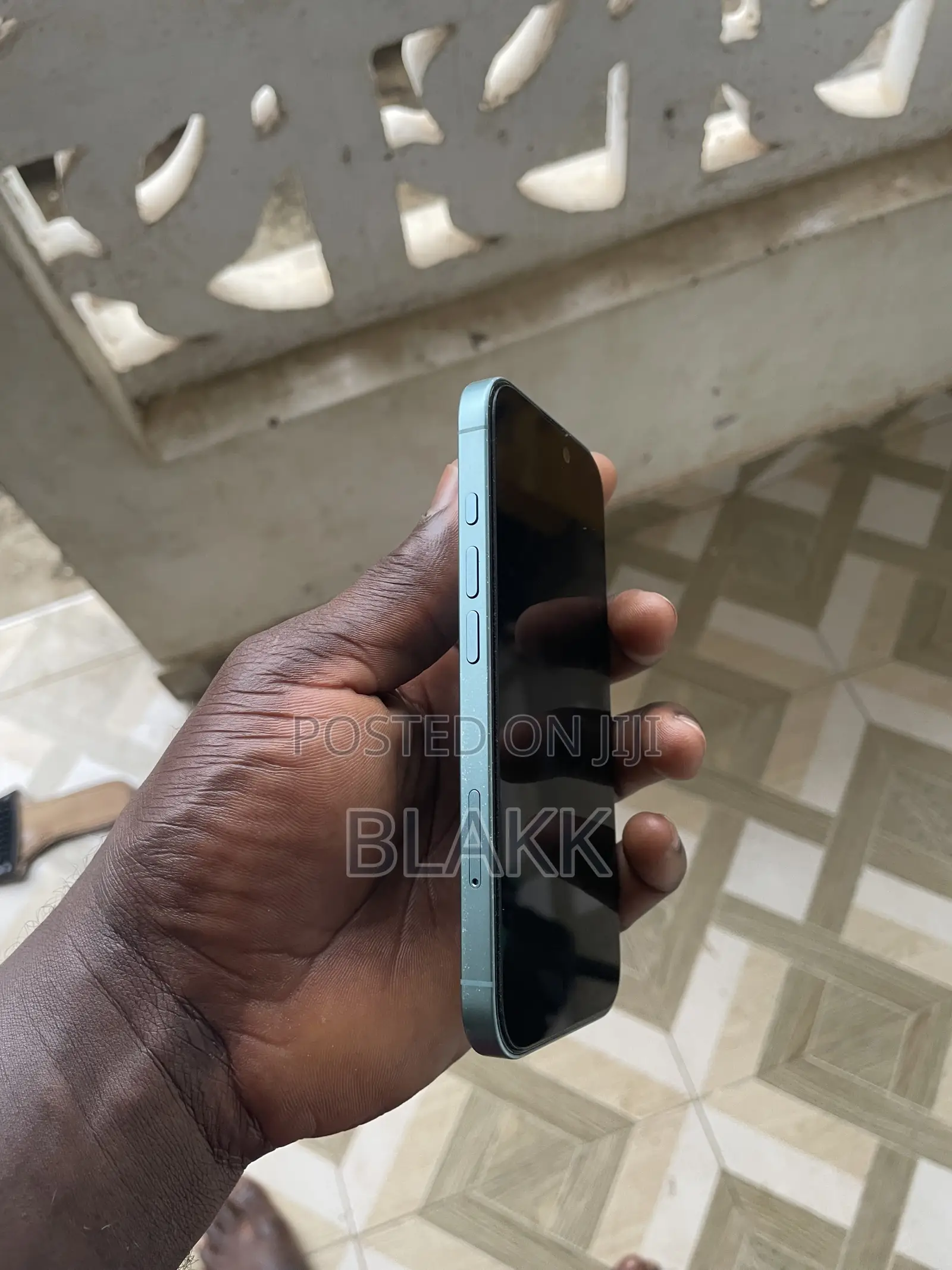 Apple iPhone 16 128 GB Green