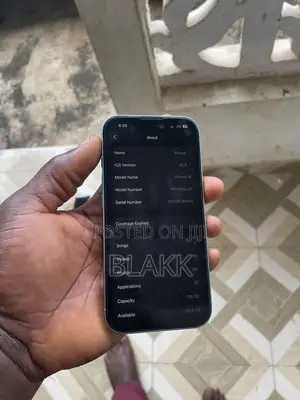 Apple iPhone 16 128 GB Green