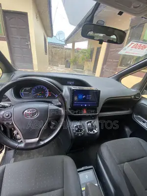 Toyota Voxy 2015 Black