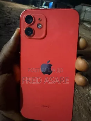 Apple iPhone 12 64 GB Red