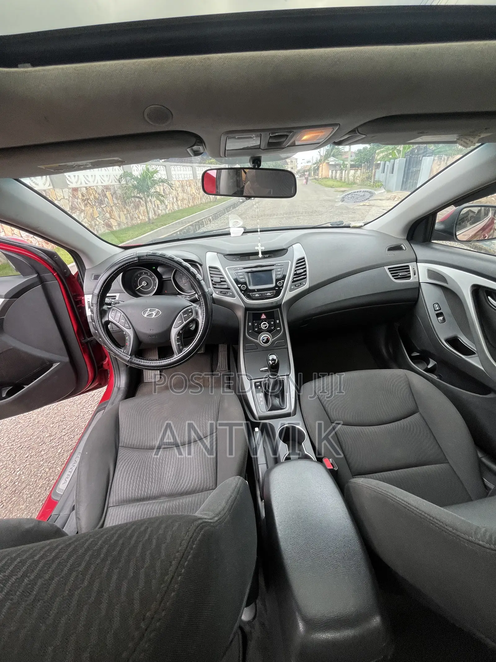 Hyundai Elantra 2015 Red