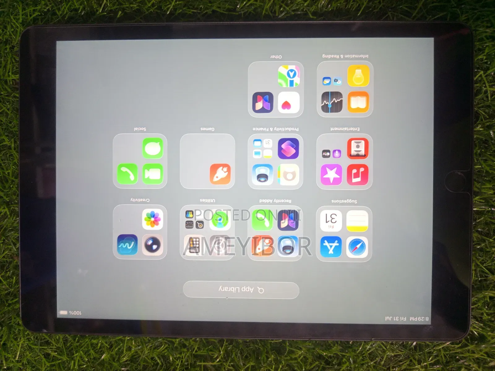 Apple iPad Wi-Fi 64 GB Black