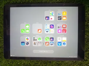Apple iPad Wi-Fi 64 GB Black