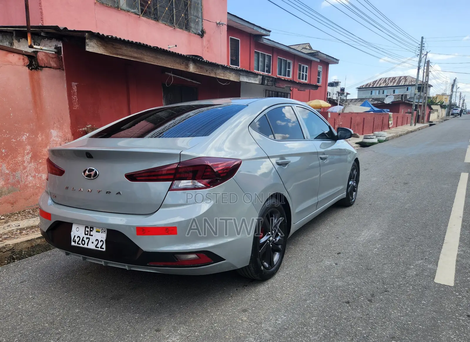 Hyundai Elantra 2019 Silver