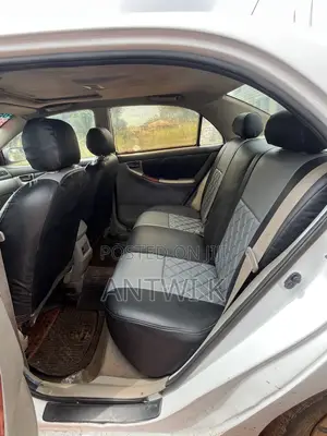 Toyota Corolla LE 2006 White